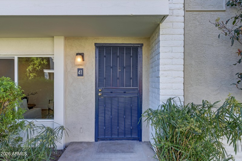 610 E Montebello Ave #41-3