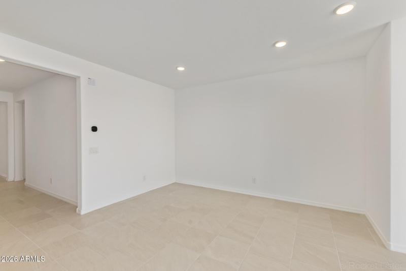 PHX_TierraVistoso_Lot 1099_Azure_28882_D