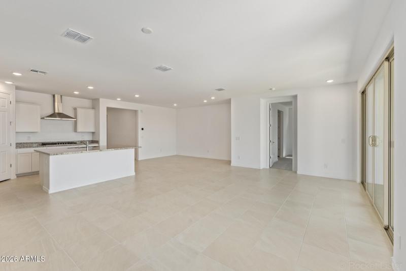 PHX_TierraVistoso_Lot 1099_Azure_28882_G