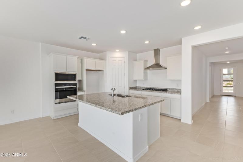 PHX_TierraVistoso_Lot 1099_Azure_28882_k