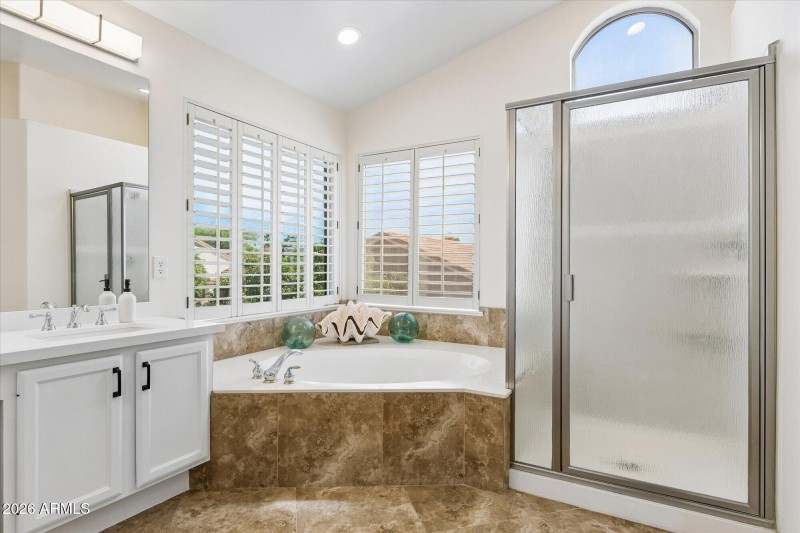 Separate Soaking Tub