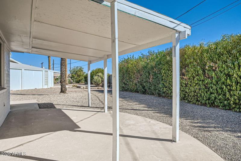 12021 North Riviera Court - Web Quality