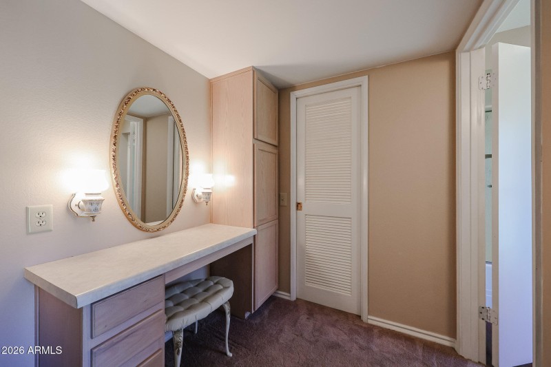PRIMARY VANITY WITH CABINETS