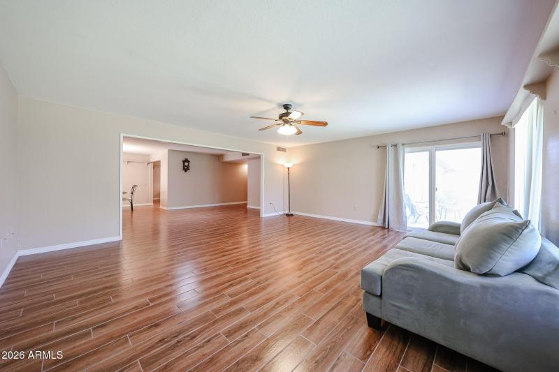 ADDITIONAL LIVING ROOM