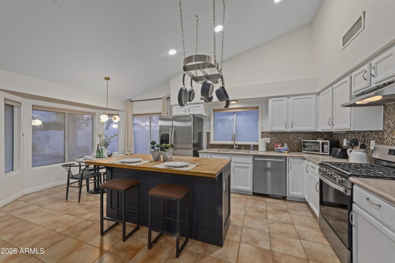 Kitchen ~ Casual Dining