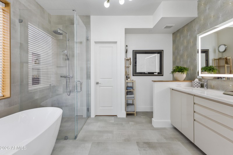 Owner's Ensuite Bath