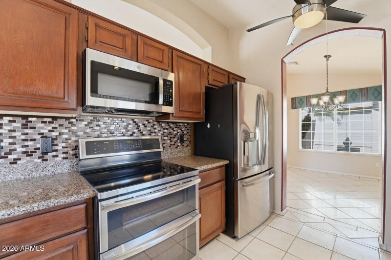 14303 W Morning Star Trl-23