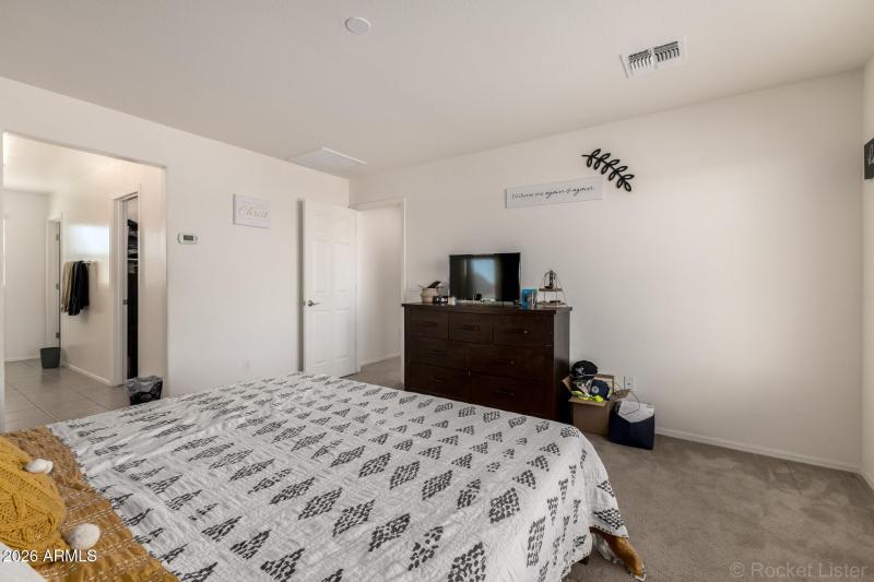 MASTER LOOKING INTO ENTRY