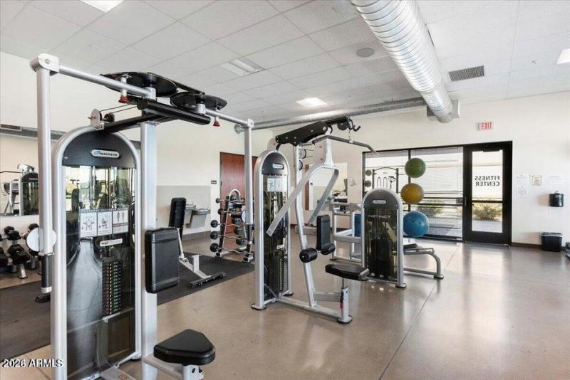 COMMUNITY CENTER FITNESS CENTER