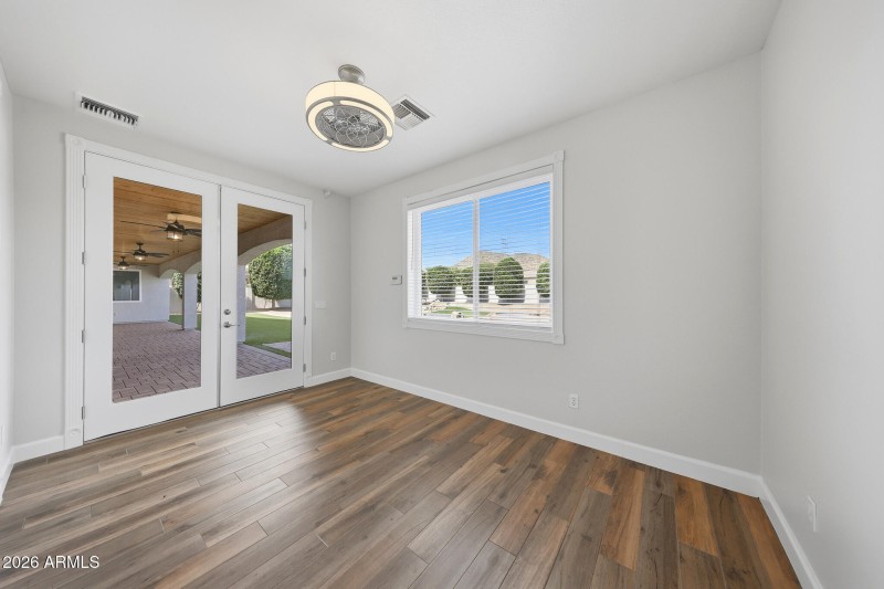 Master Bedroom Sitting Room