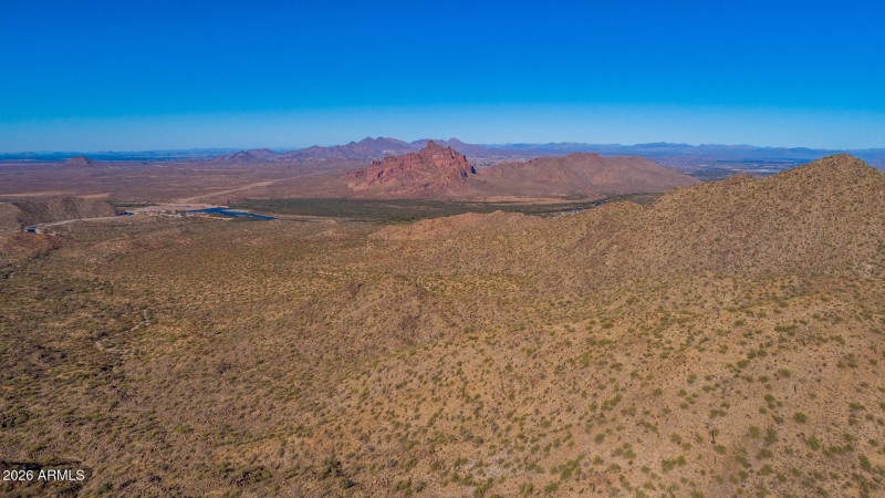 Salt River Minutes Away