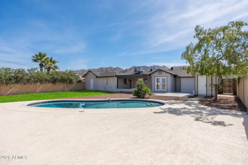 108 E Monte Way - 40 (2)