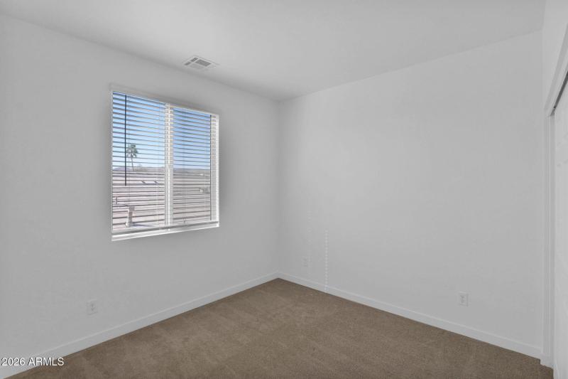 10-web-or-mls-P1570550