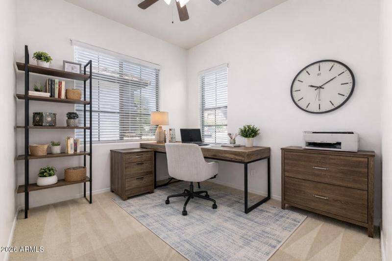 Virtual North West Bedroom Chic and cozy