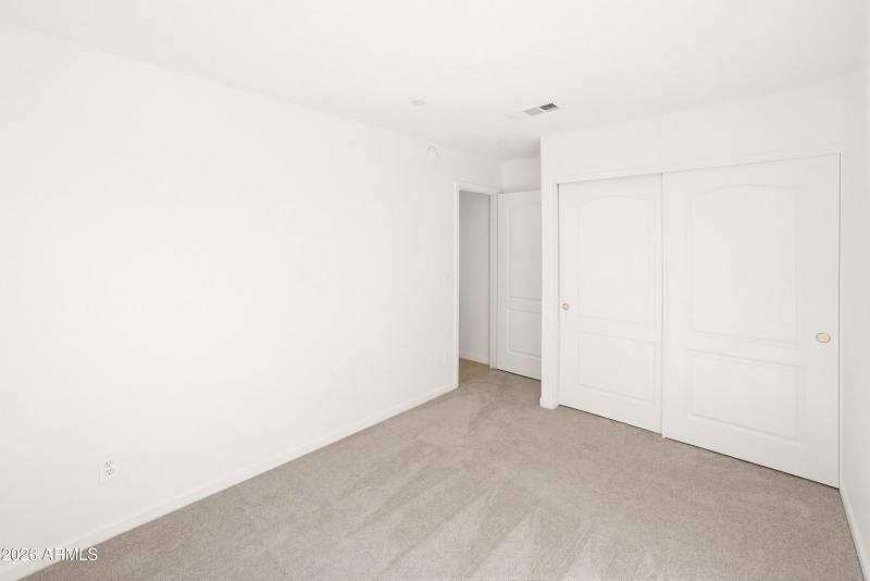 9321 E Caribbean Ln-17