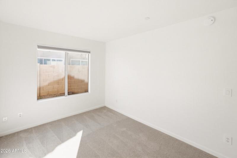 9321 E Caribbean Ln-18