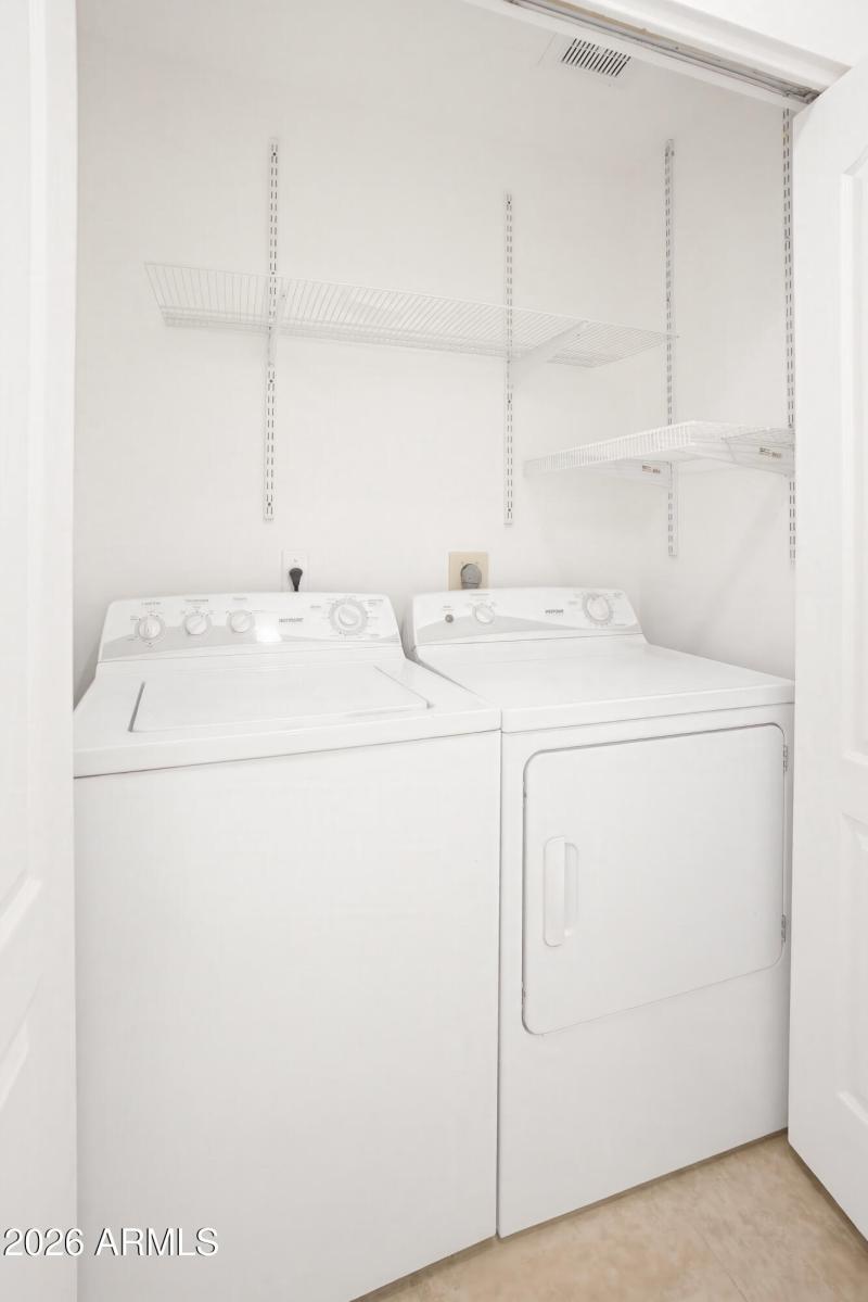 9321 E Caribbean Ln-19