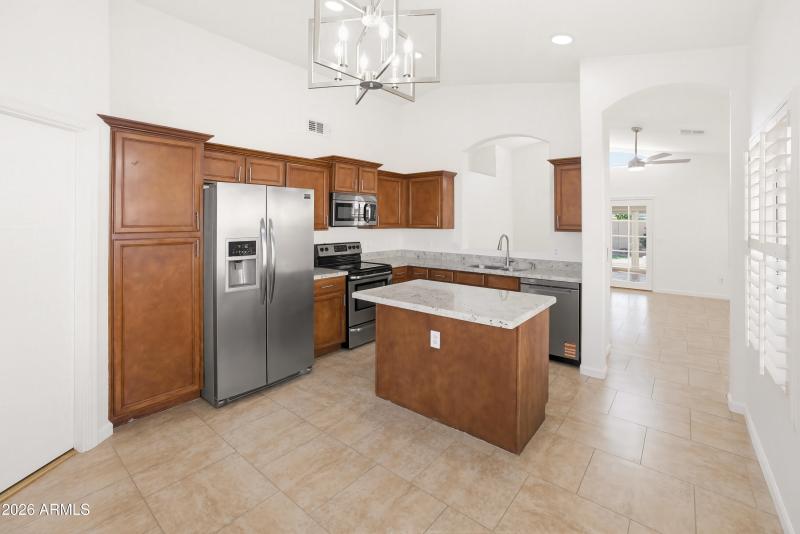 9321 E Caribbean Ln-6