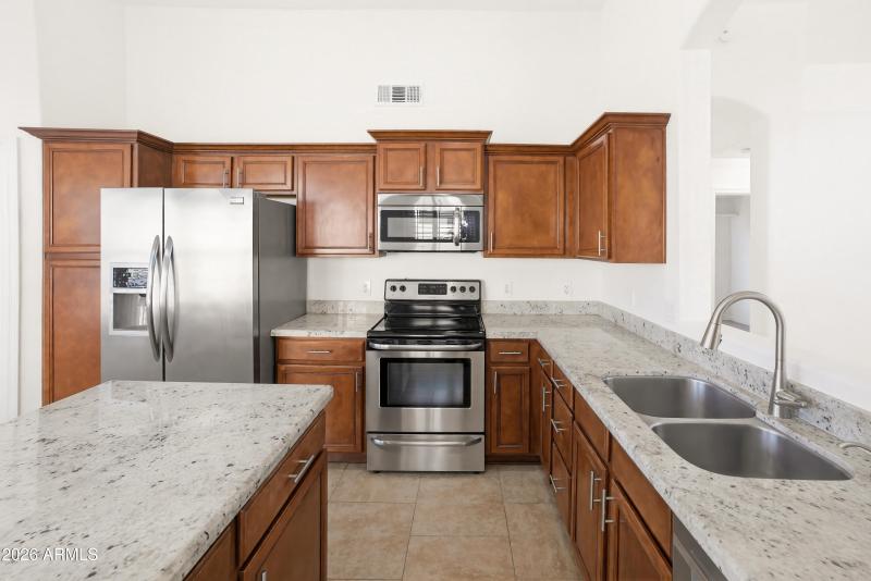 9321 E Caribbean Ln-10