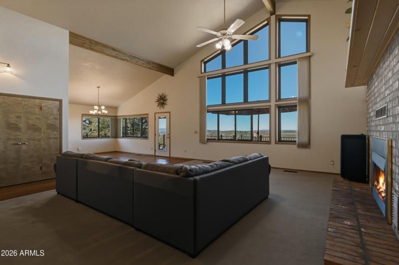 9_nkn_7768_with_fire