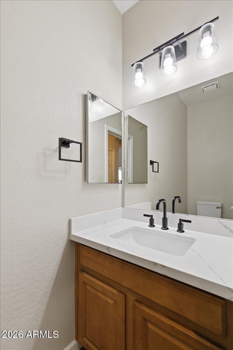 18-4622_Happy_Coyote_Trl_18