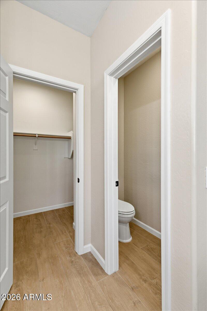 33-4622_Happy_Coyote_Trl_33