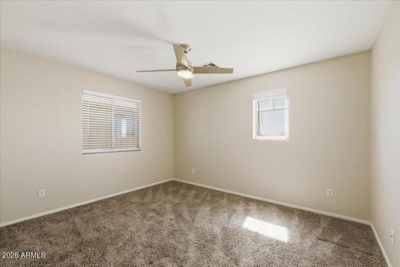 44-4622_Happy_Coyote_Trl_44