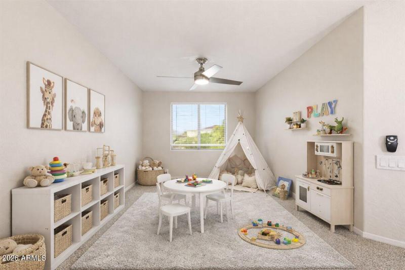 63-4622_Happy_Coyote_STAGED_5