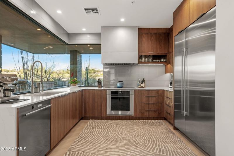 011_Remarkable Kitchen