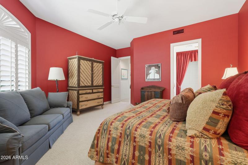 Guest Bedroom with Ensuite Bath