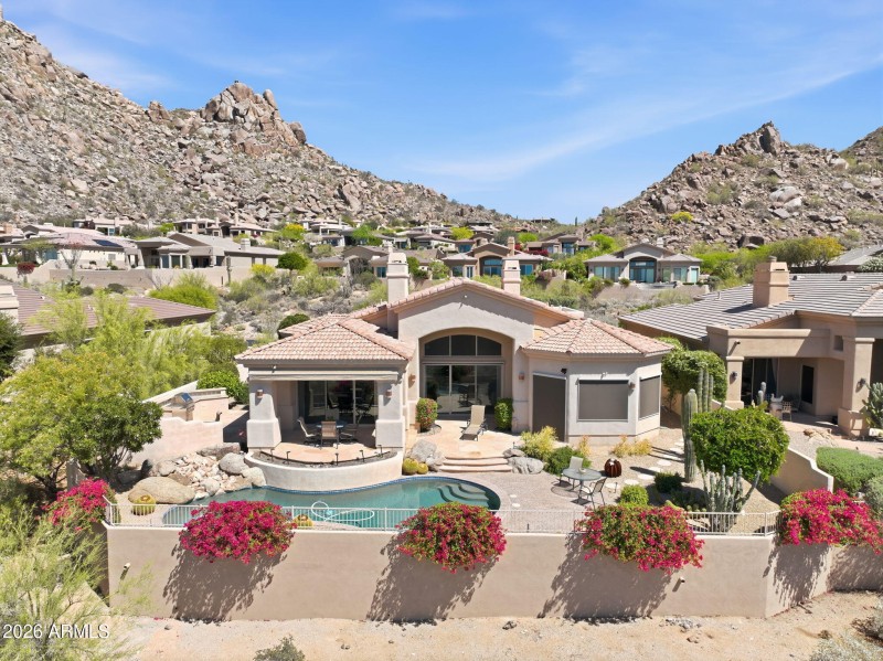 Gorgeous Outdoor Space