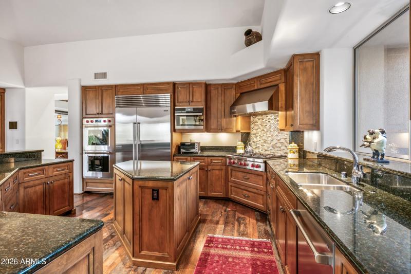 016_Comprehensive Kitchen