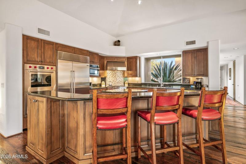 017_Kitchen Conversation