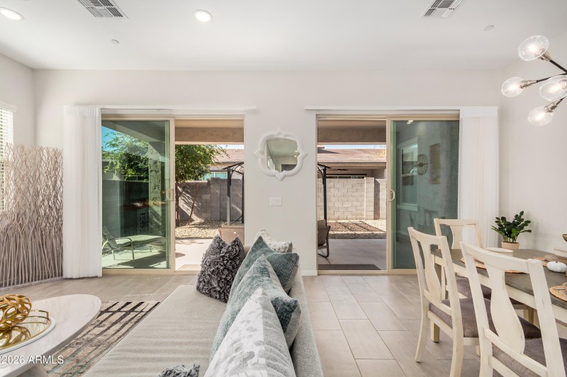 Seamless Indoor-Outdoor Living