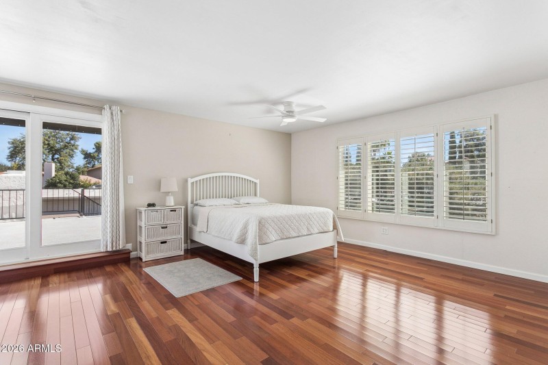 Spacious Primary Suite