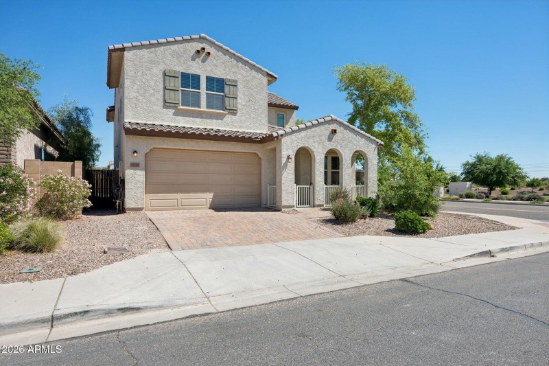 3-web-or-mls-12106-w-desert-moon-way