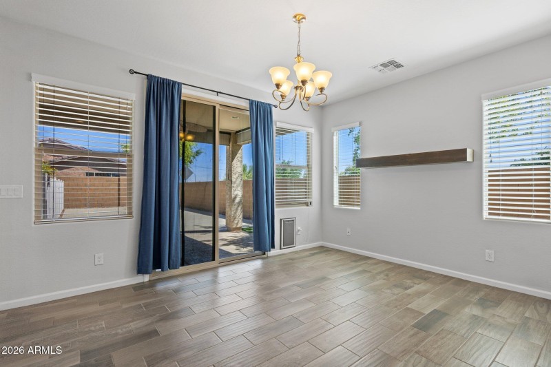 11-web-or-mls-12106-w-desert-moon-way