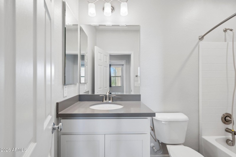 21-web-or-mls-12106-w-desert-moon-way