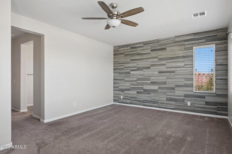 30-web-or-mls-12106-w-desert-moon-way