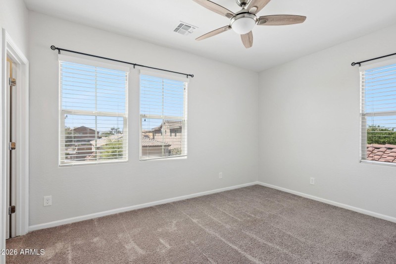 36-web-or-mls-12106-w-desert-moon-way