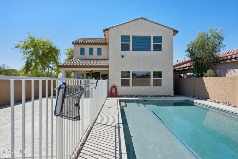 53-web-or-mls-12106-w-desert-moon-way