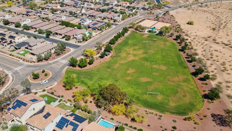 57-web-or-mls-12106-w-desert-moon-way