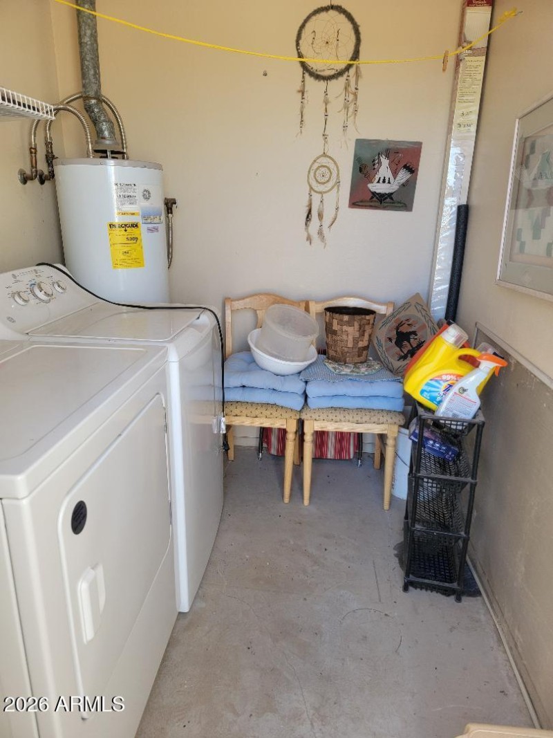 877 laundry with storage