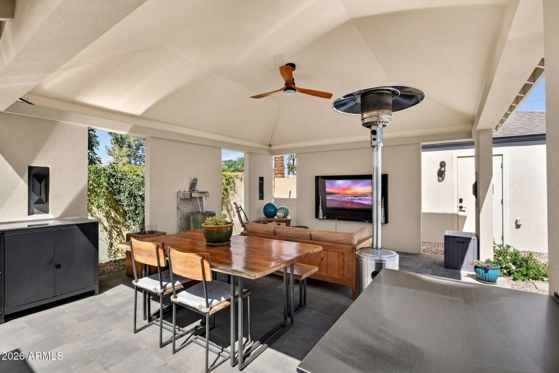 Outdoor living space