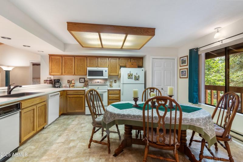 2601 Thunderbolt Circle #14A Pinetop (5)