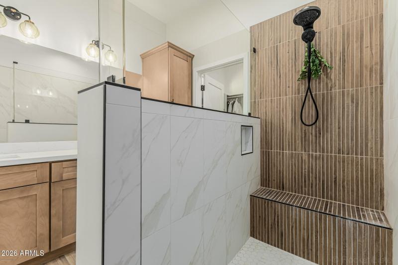 Gorgeous Walk In Shower