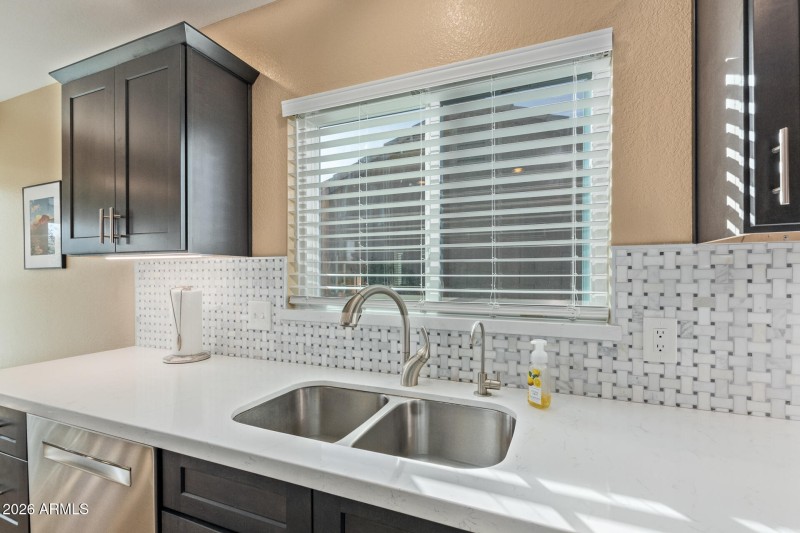 Quartz w/Tile Backsplash