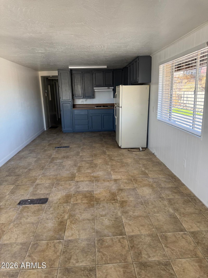 73a7c61d-7165-4b24-8266-58ce0899bc50 (1)