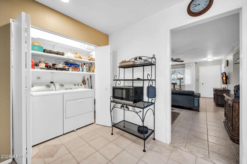 13623 N 111th Ave-21