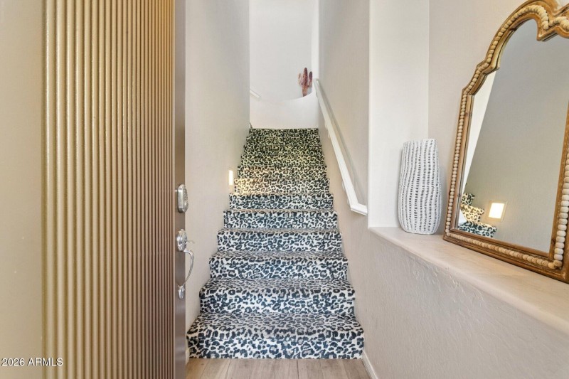 4-web-or-mls-16600-n-thompson-peak-pkwy-